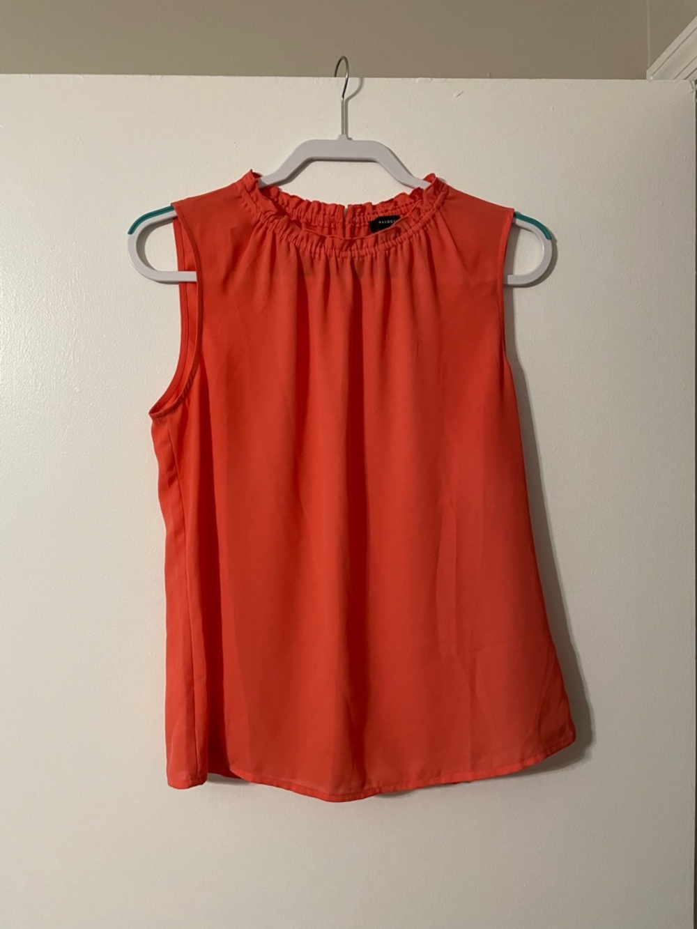 Halogen Coral Ruffle-Neck Sleeveless Camisole